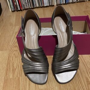 Naturalizer Women's Metallic Gray Heels